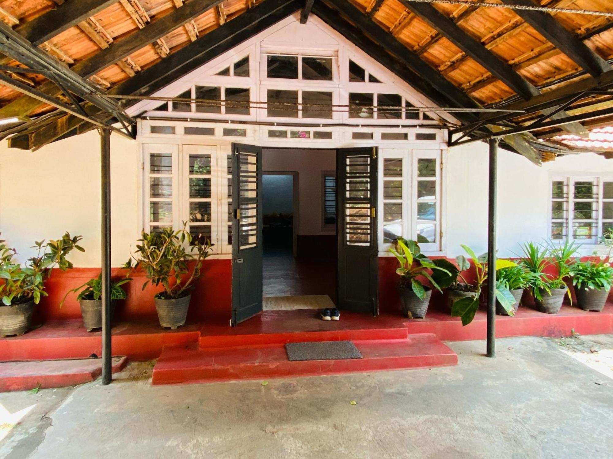 Coorg Daffodil Guesthouse Madikeri Exterior photo